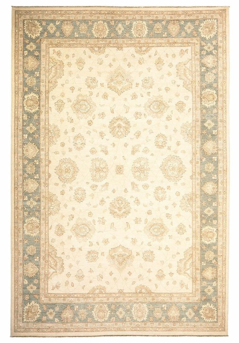 Afghan Sultanabad Rug