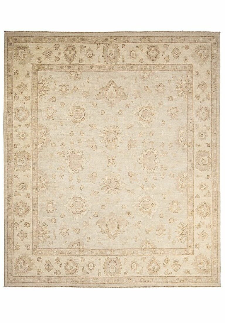 Afghan Sultanabad Rug