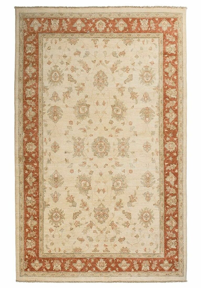 Afghan Sultanabad Rug