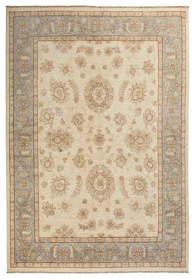 Afghan Sultanabad Rug