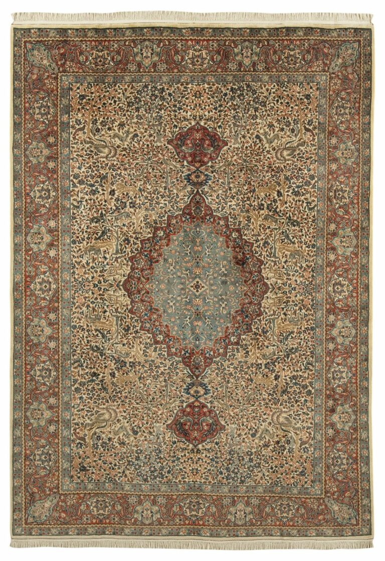 Fine Persian Laver Kirman