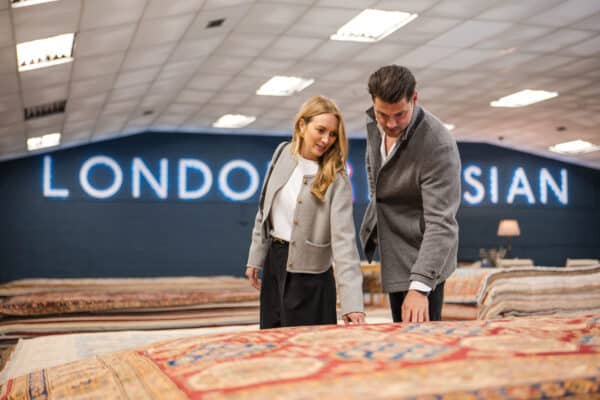 Persian Rug Showroom vs Online