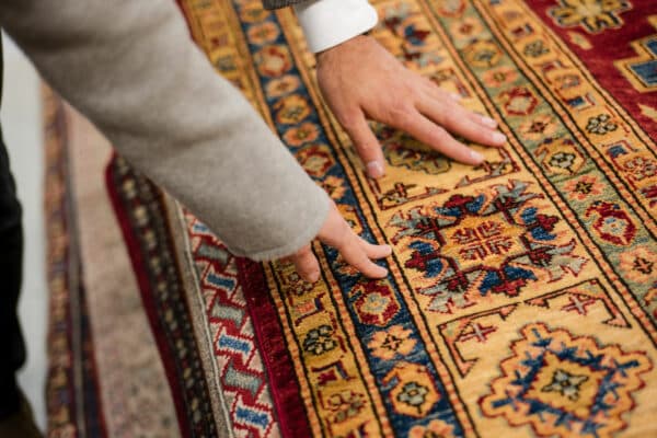 Buying a Persian rug in the UK